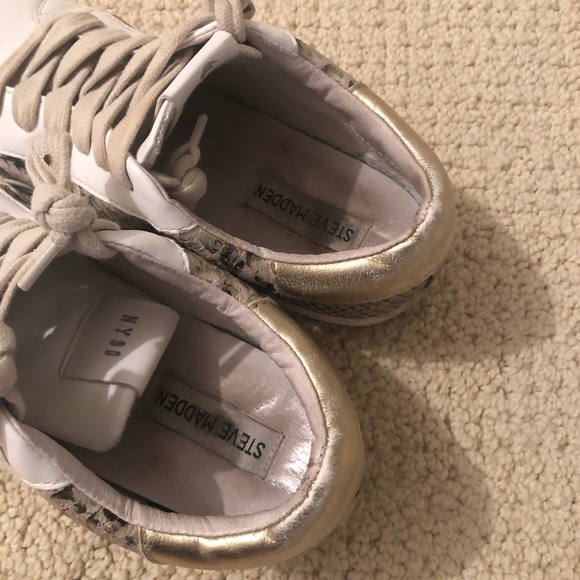 Steve Madden sneakers - Picture 5 of 6